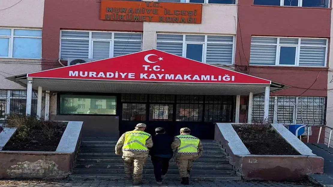 Van Muradiye'de 5 Düzensiz Göçmen Yakalandı