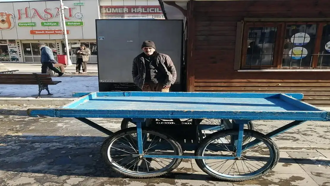 Ağrı'nın El Arabacılarının Güneşle Yarışı