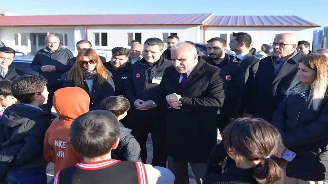 Diyarbakır'da Deprem Konutları Hak Sahiplerine Teslim Ediliyor