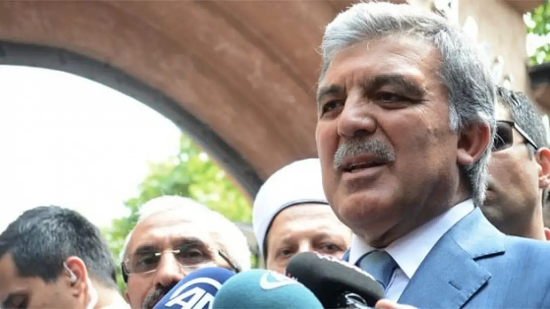 Abdullah Gül  Siyasete Dönüyor mu ?