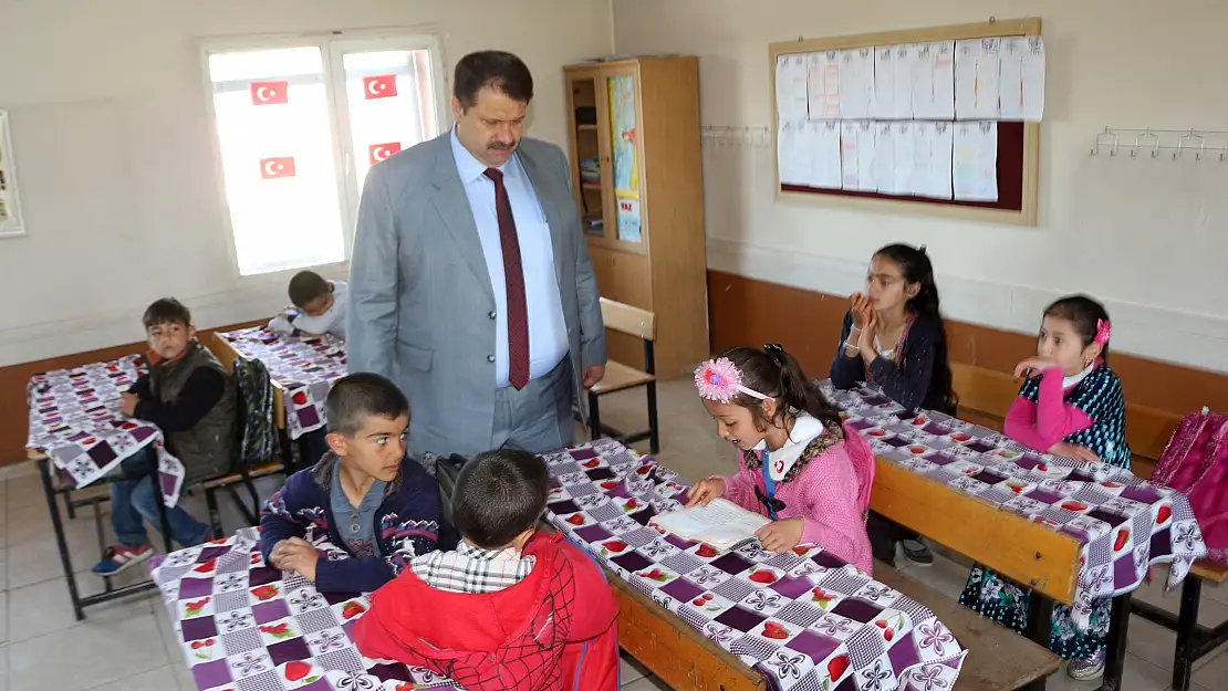 Ağrı!da okul ziyaretleri devam ediyor
