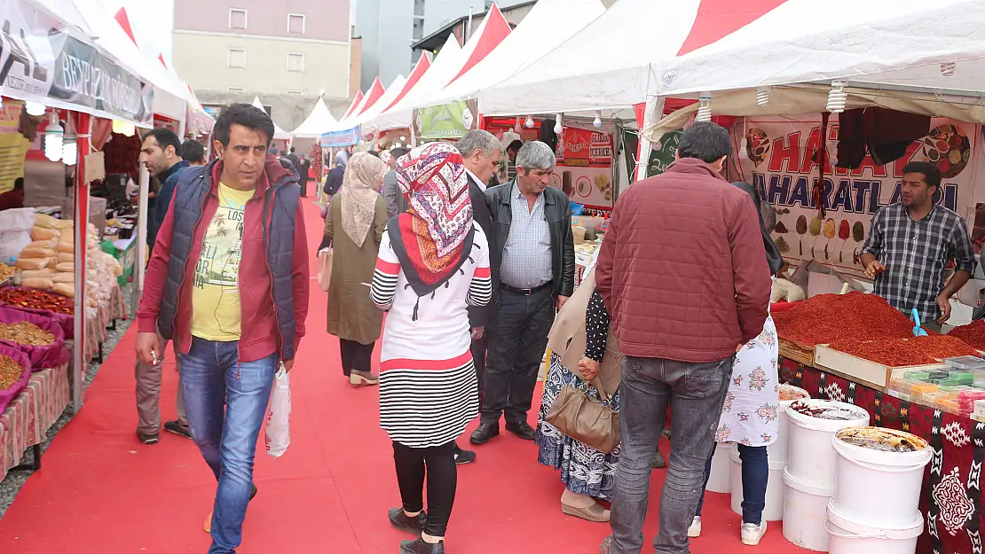 20 ilin yöresel ürünleri tanıtımı Ağrı'da yapılıyor