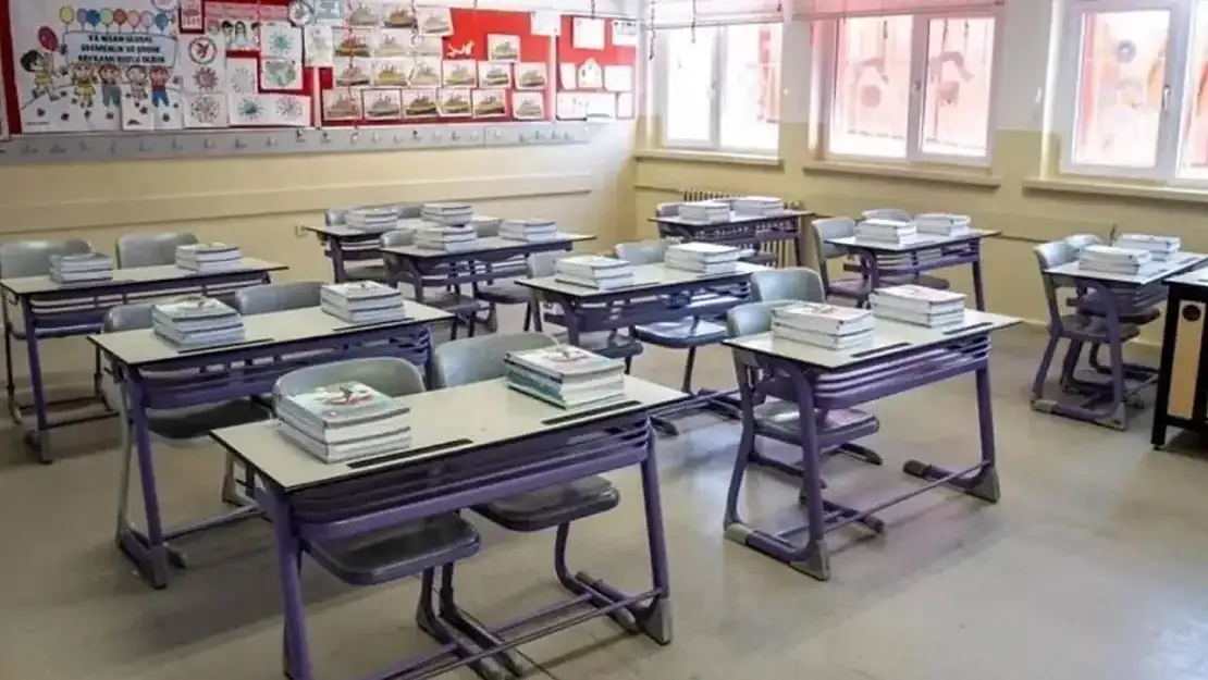 2025-2026 Eğitim Dönemi 1 Eylül'de mi Başlayacak? Okul Açılış Tarihleri Merak Ediliyor!