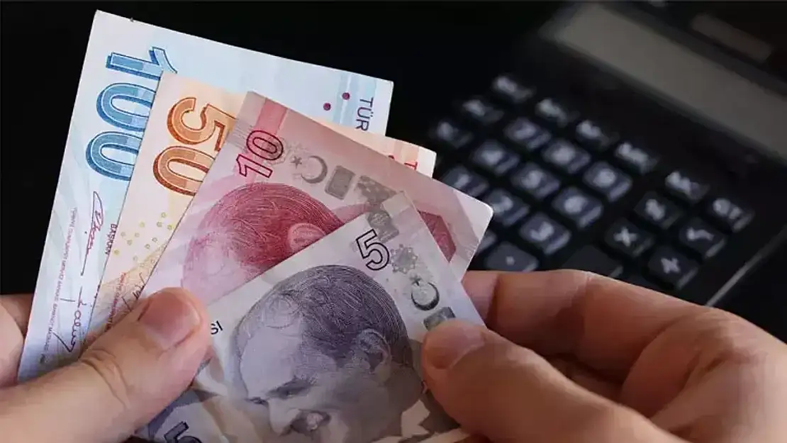 2025 Ağustos Emekli Promosyonları: Hangi Banka Ne Kadar Ödeme Yapıyor?