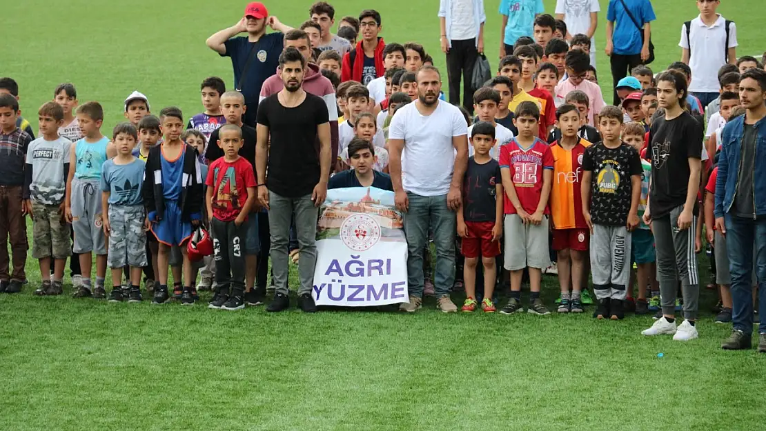 Ağrı'da Ücretsiz İl Spor Merkezleri Açılışı Yapıldı