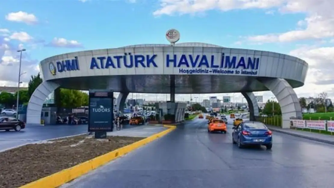 Atatürk Havalimanı'na Uçaklar değil Kuşlar Konacak