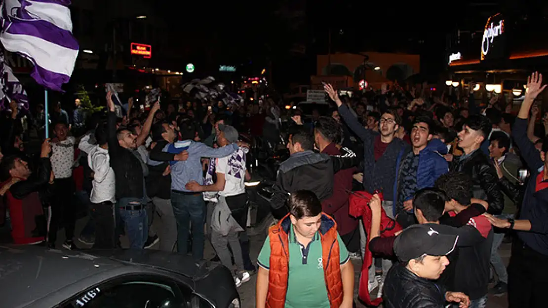 Afyonkarahisar'da bayram havası