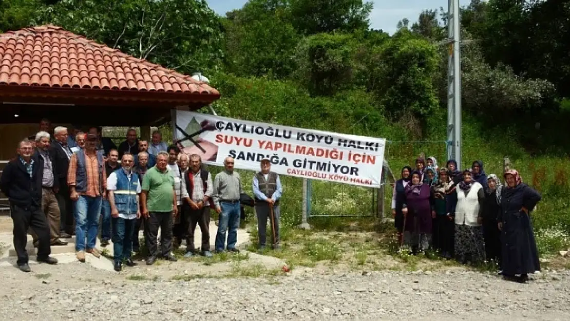 O köyde su yok seçimde yok