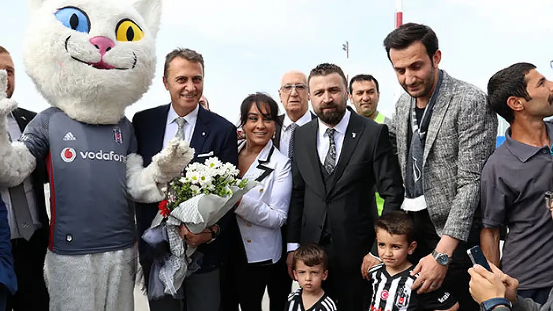 Fikret Orman'a sevgi seli