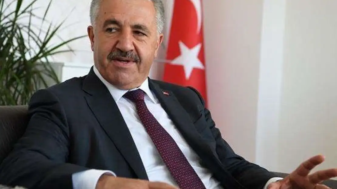 Bakan Arslan'dan Kaybolan Leyla'nın Ailesine Destek Telefonu