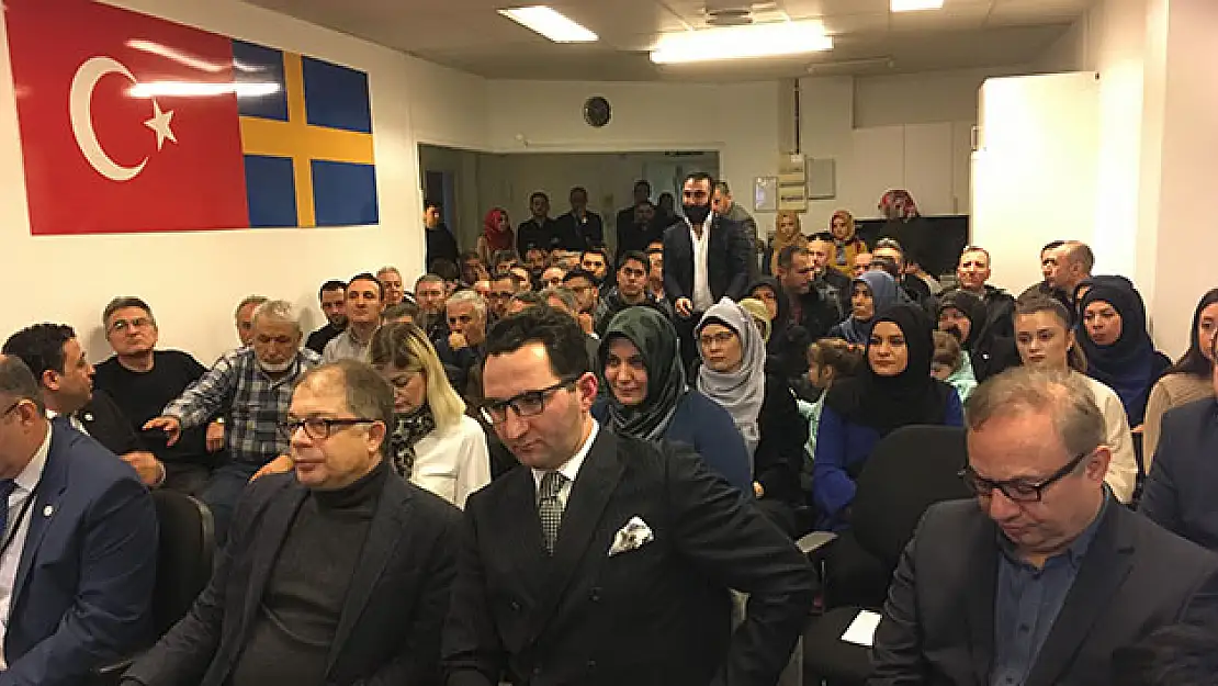 O ülkede Türk askerine destek verdi.