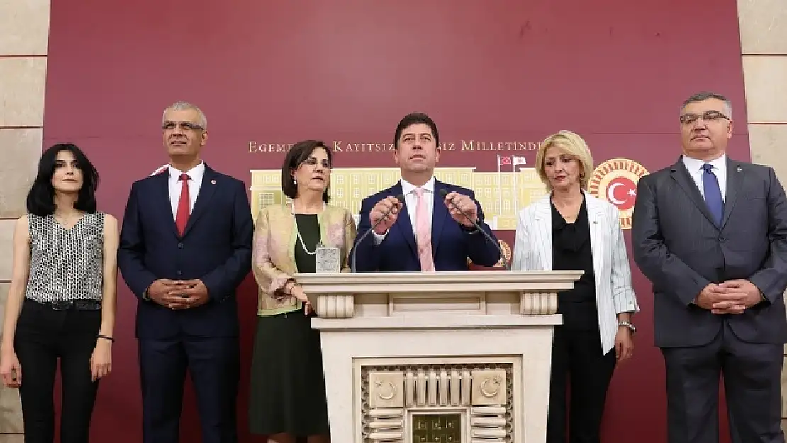 CHP'de neler oluyor