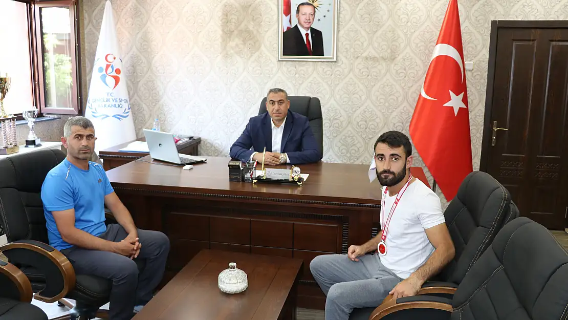 Ağrı'lı sporcu bronz madalya kazandı