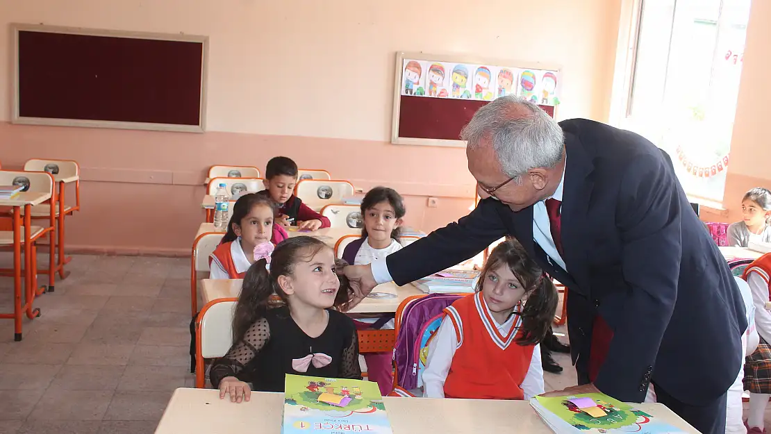 Ağrı'da 165 bin öğrenci ders başı yaptı