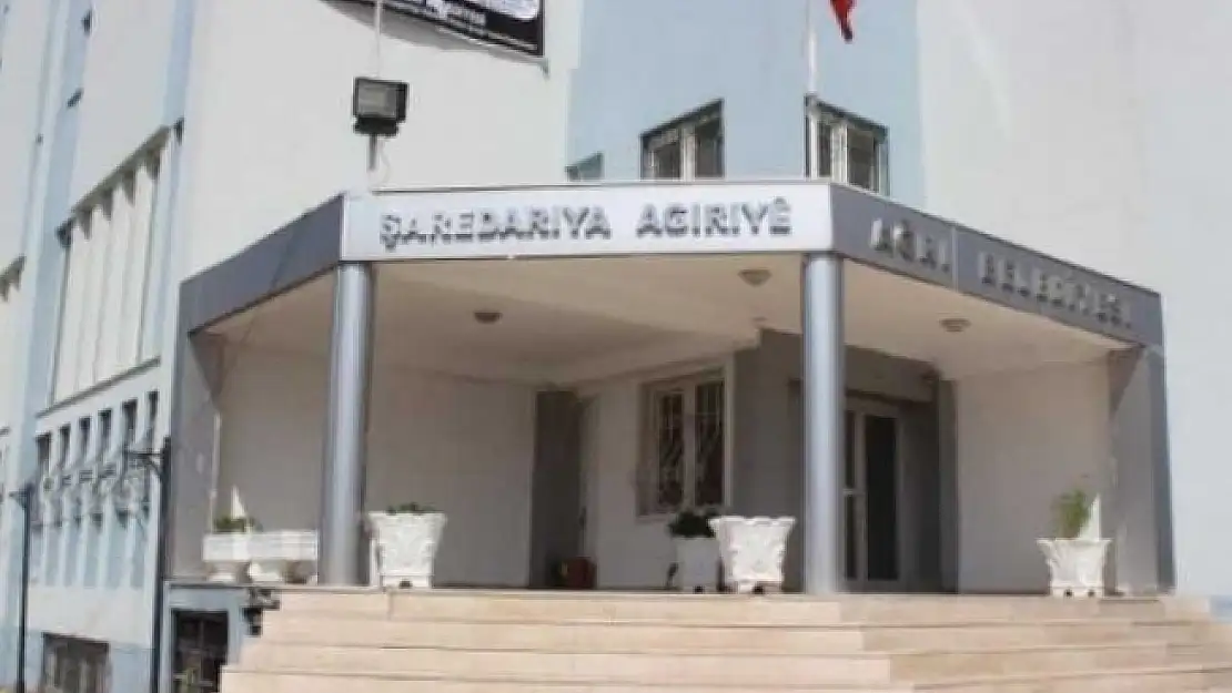 Ağrı Belediyesi taşındı