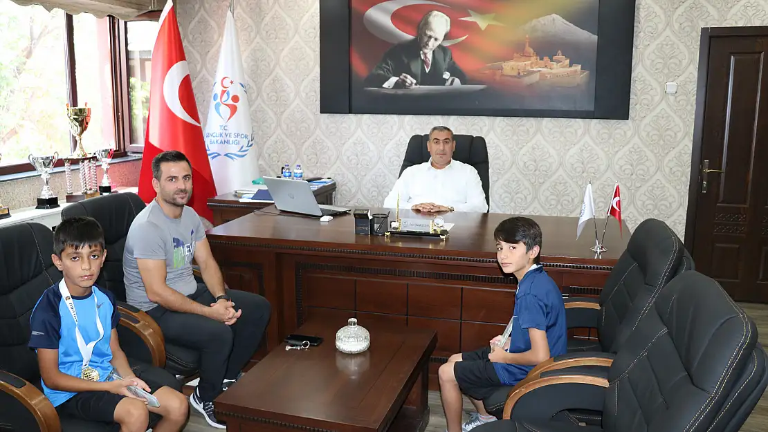 Minik tenisçilerden önemli başarı