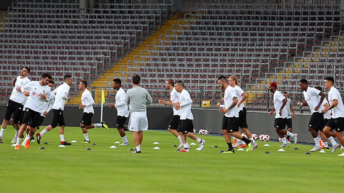 Beşiktaş LASK Linz'i bekliyor