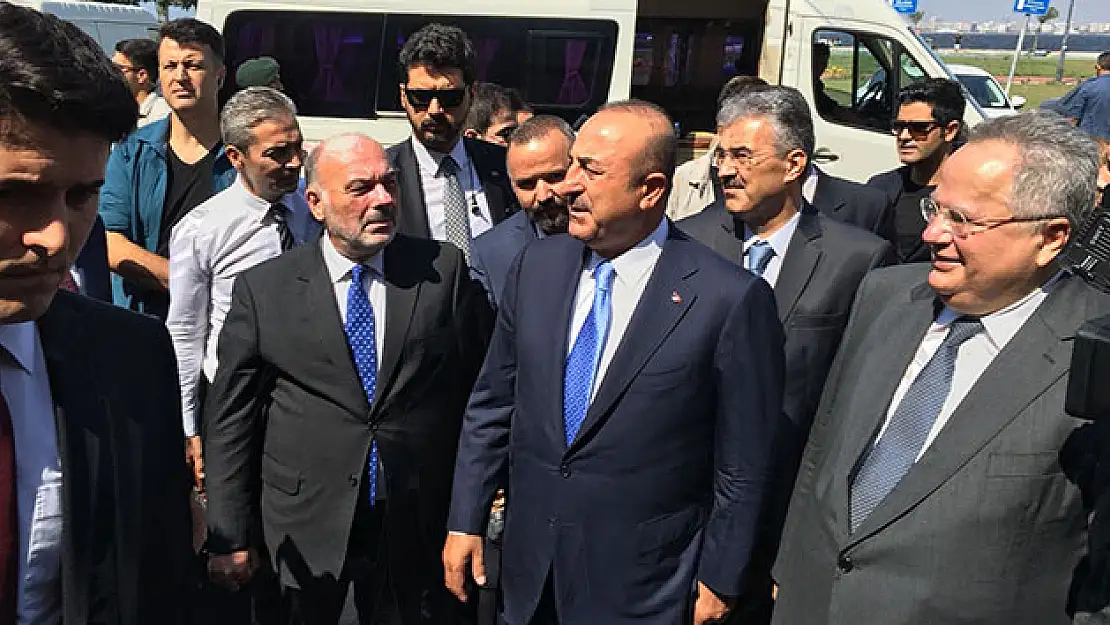 Yunan Bakandan ilginç hareket