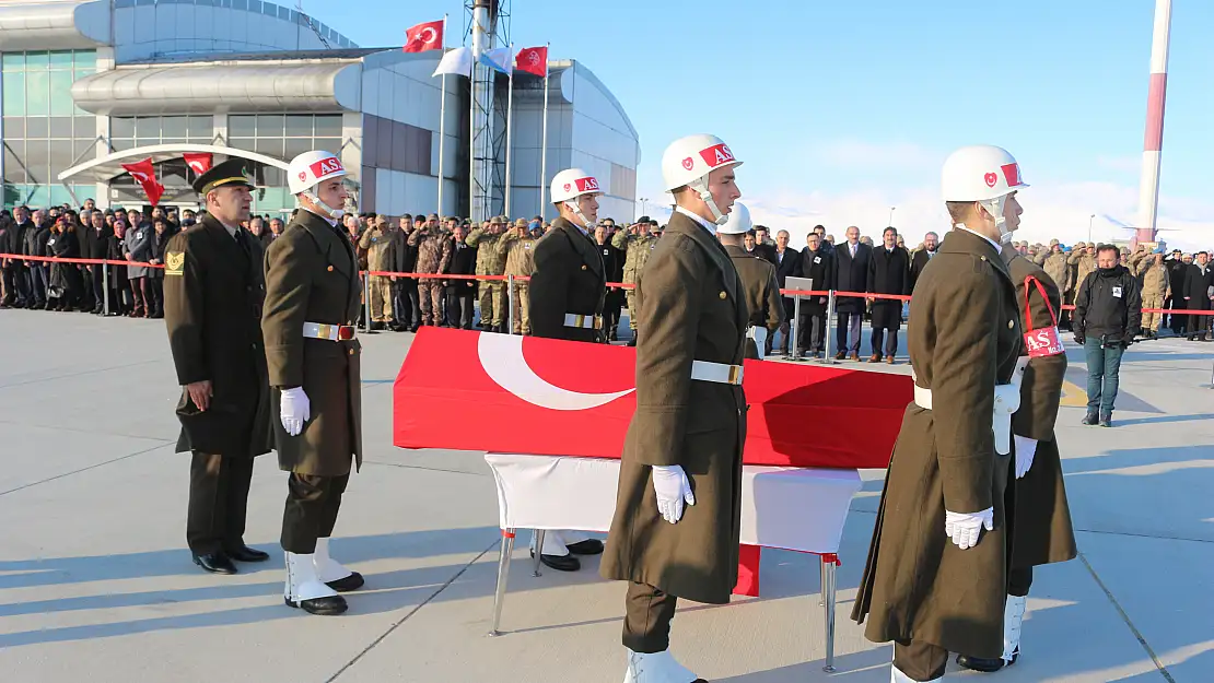 Ağrı şehidi memleketine uğurlandı