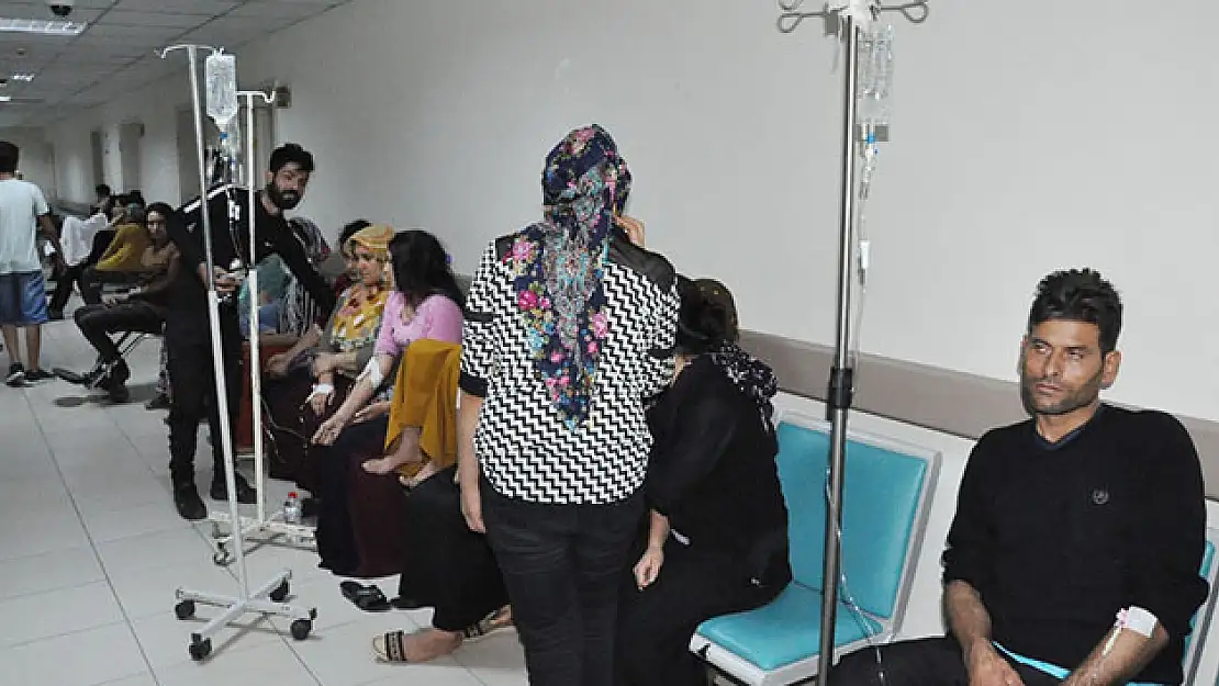 Onlarca kişi hastanelik oldu