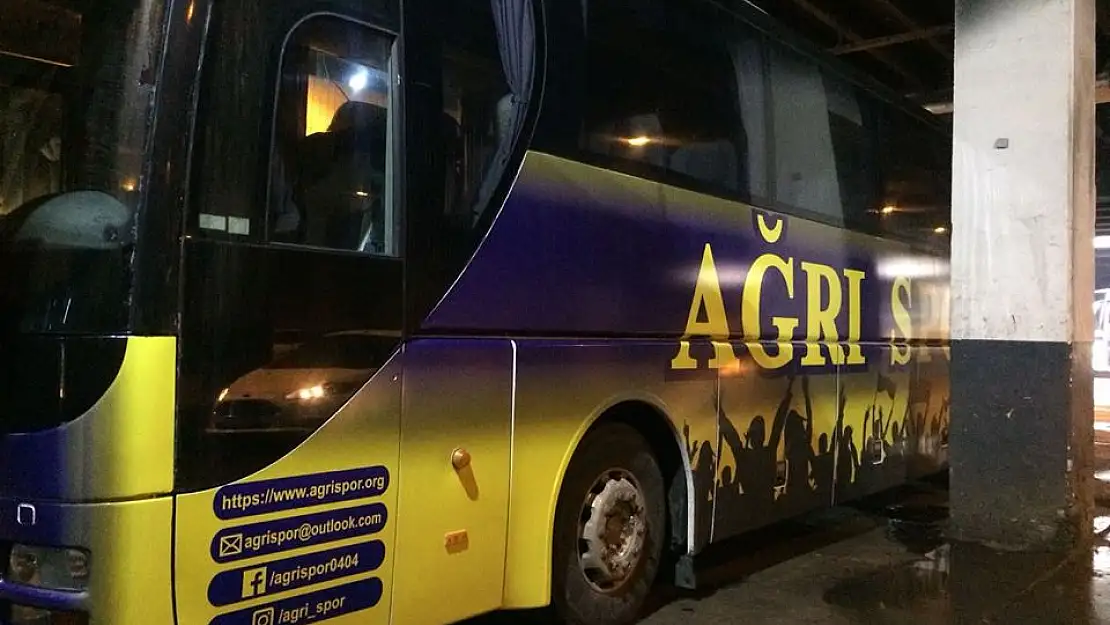 Ağrı 1970 Spor'a yeni takım otobüsü