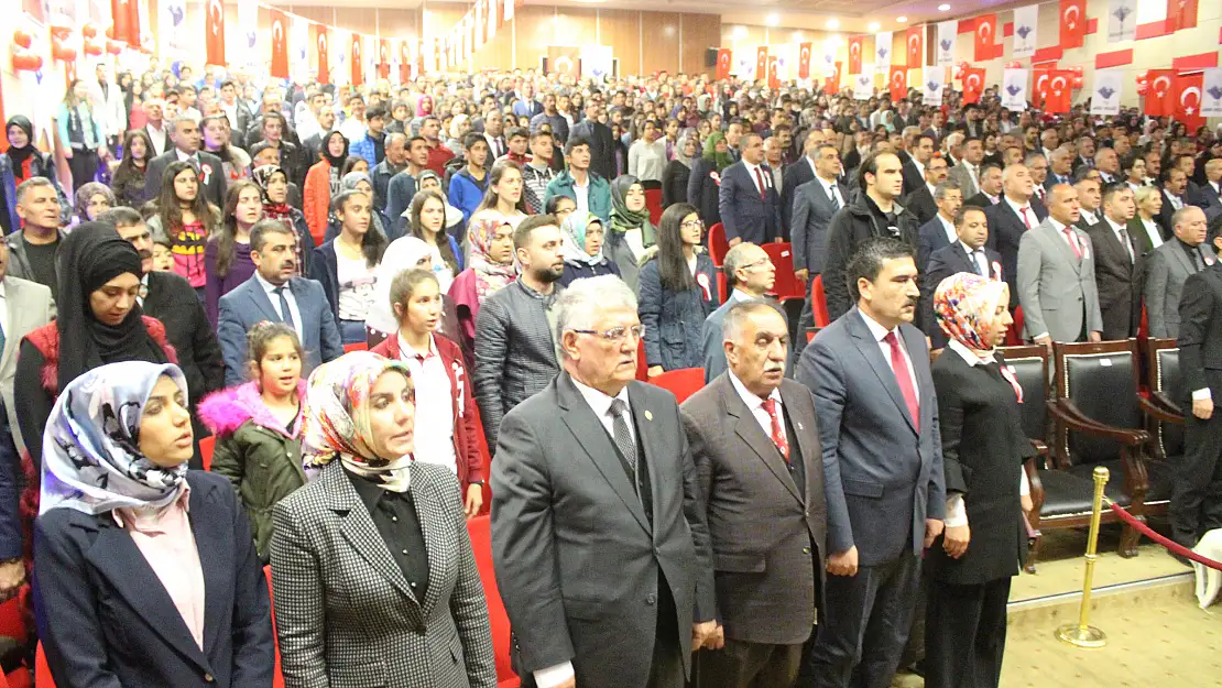 Ağrı'da 29 Ekim Cumhuriyet Bayramı kutlandı