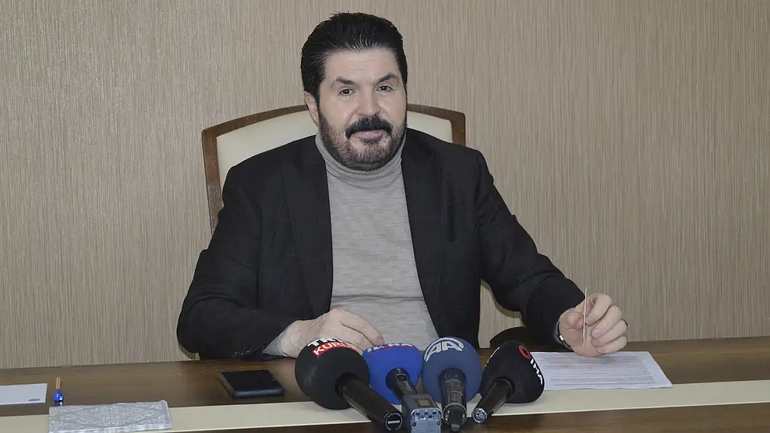 Sayan 'Ağrılılar ne derse o olacak'
