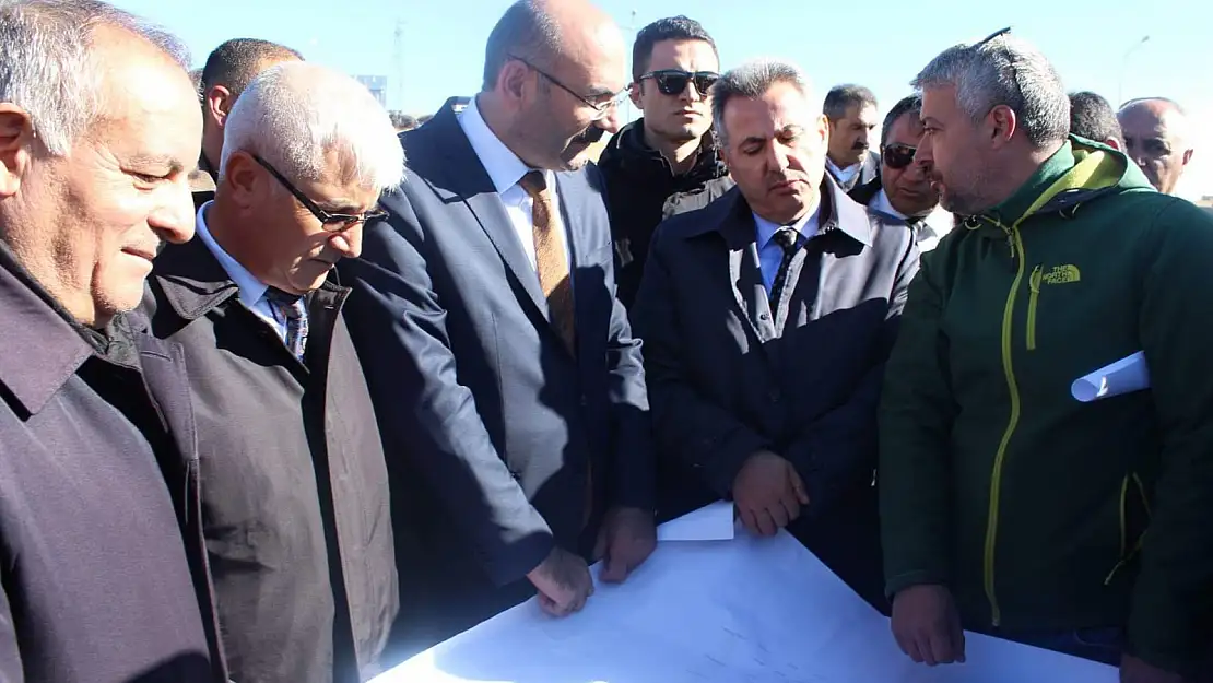 Ağrı'nın en uzun köprüsünün temeli atıldı