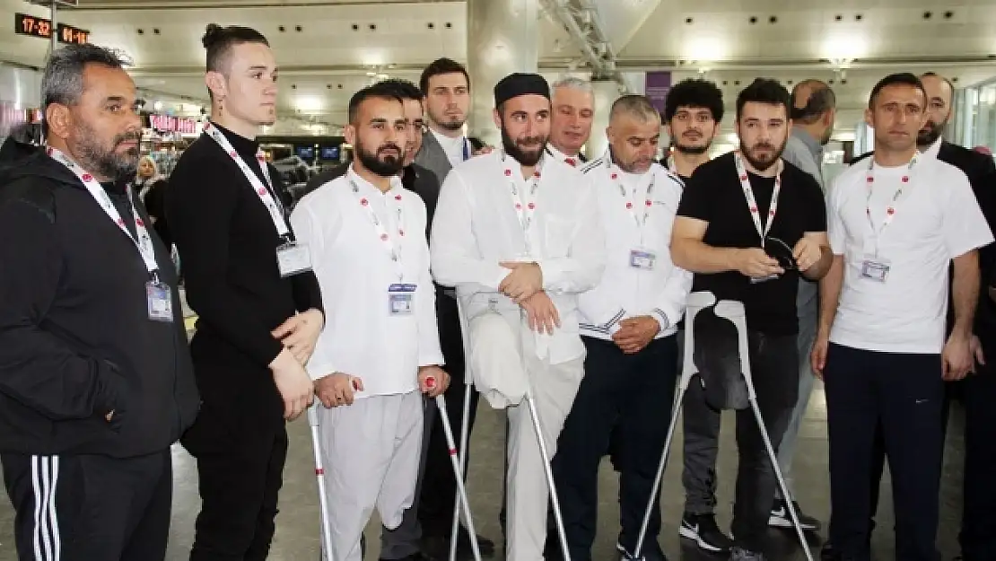 Ampute milli takımına umre sürprizi