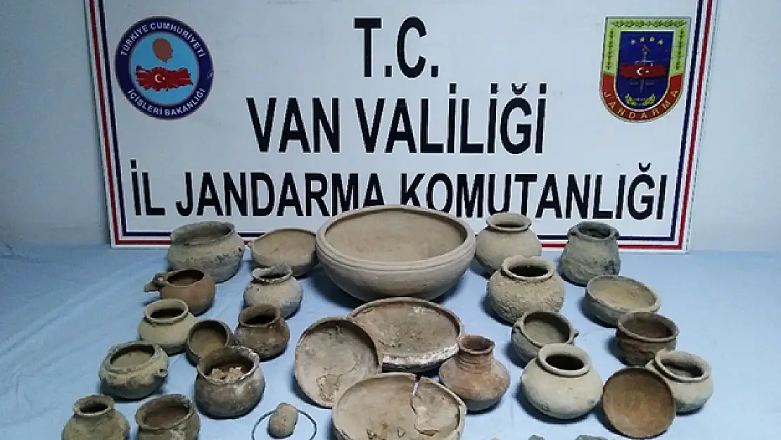 Milyonlarca liralık tarihi eserler ele geçirildi