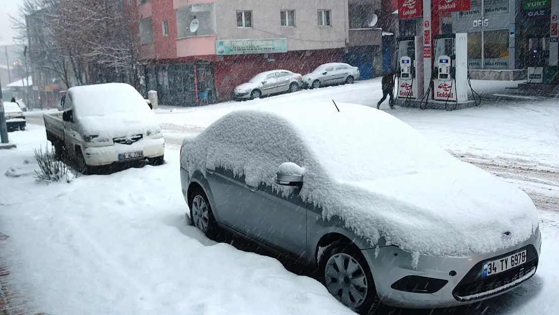 Ağrı'da 51 köye ulaşım sağlanamıyor