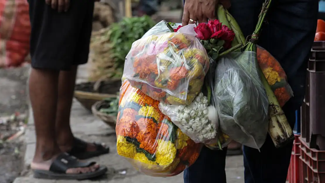 Plastik poşet kullanımı yasaklandı