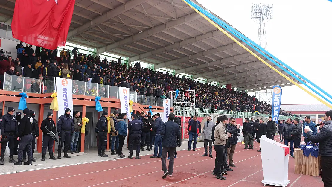 Ağrı'da Gündem Ağrıspor!