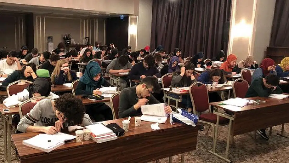 Herşey üniversite sınavı için