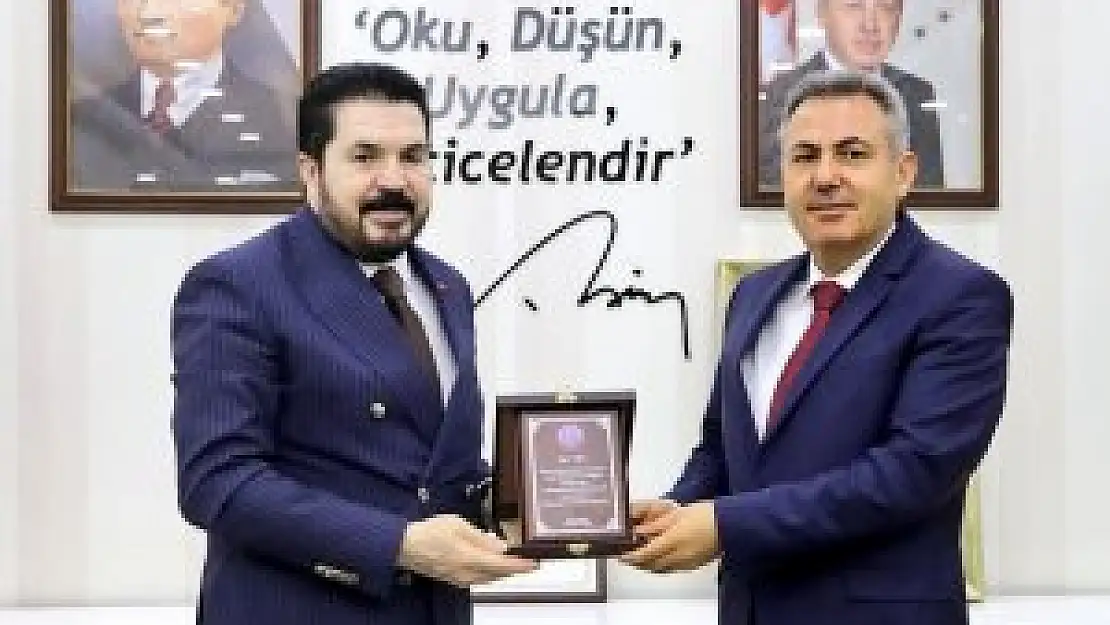 Vali Elban, Başkan Sayan'a Veda Ziyaretinde Bulundu