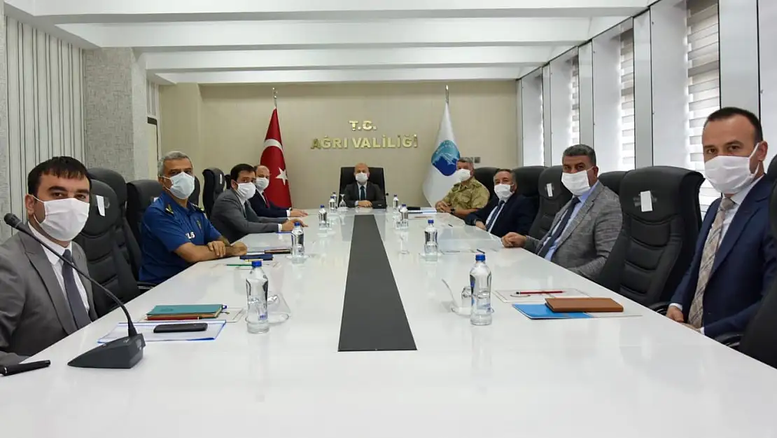 Ağrı'da maske takmak zorunlu hale getirildi