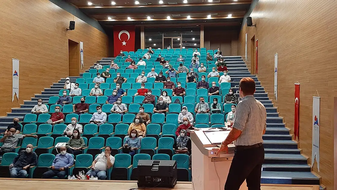 Rektör Karabulut'dan YKS'ye girecek öğrencilere uyarılar
