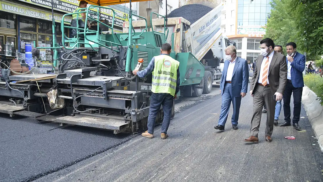 Ağrı'da asfalt çalışmaları yıl sonuna kadar tamamlanacak