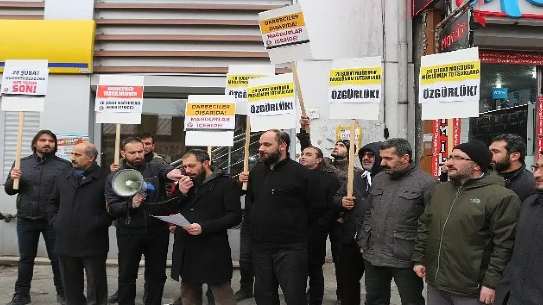 Mazlum-Der Ağrı Şube Başkanlığı 28 Şubat Protestosu