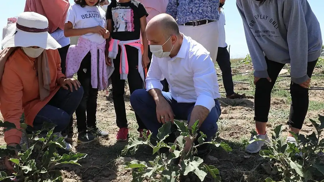 Vali Varol İzci Kampını Ziyaret Etti