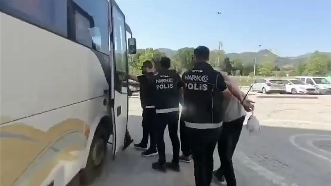 72 ilin operasyonunda Ağrı da var: Zehir tacirlerine darbe!