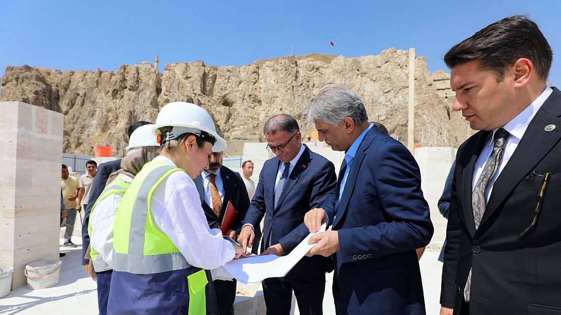 750 Yıllık Ulu Camii'nin Restorasyonu İçin Önemli Ziyaret Gerçekleşti