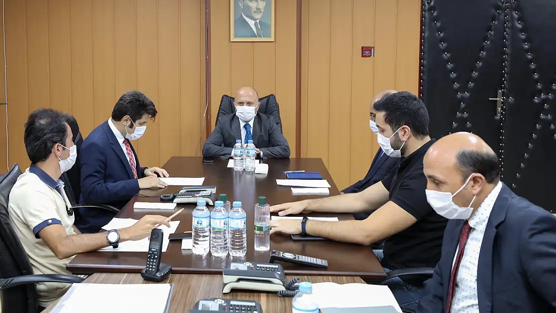 Vali Varol, İl Pandemi Merkezini ziyaret etti