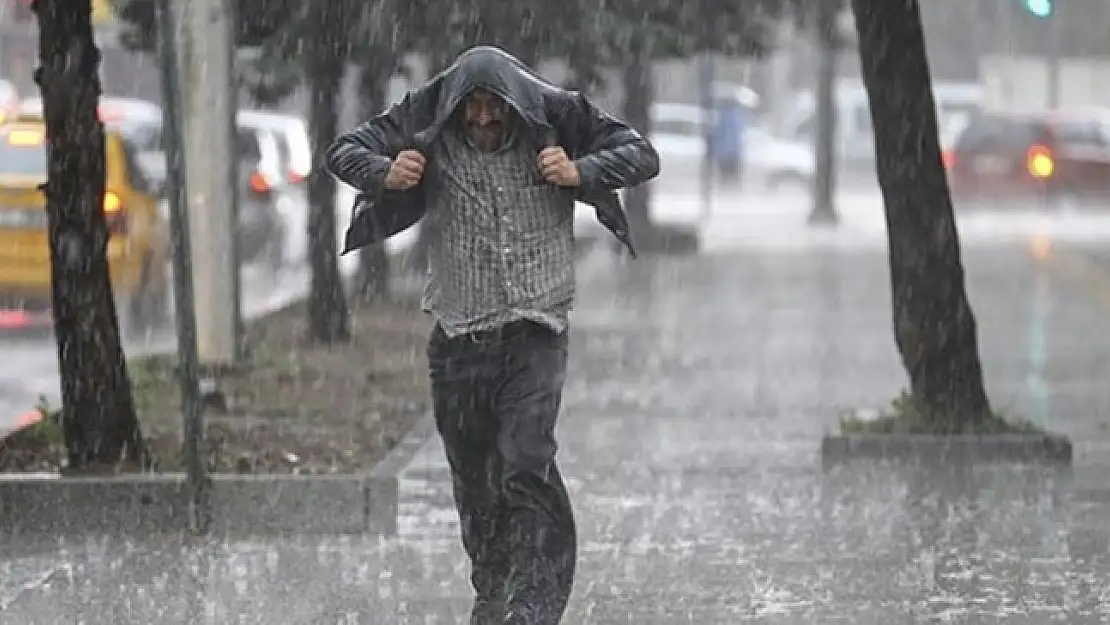 Meteoroloji Uyardı!  Ağrı'da Sağanak Yağış Bekleniyor