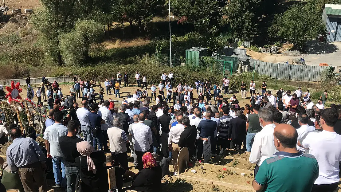 Esenyurt'ta öldürülen Ağrılı kardeşler, son yolculuğuna uğurlandı