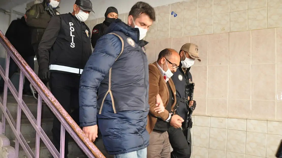 Ağrı'nın da aralarında olduğu 3 ilde şafak operasyonu