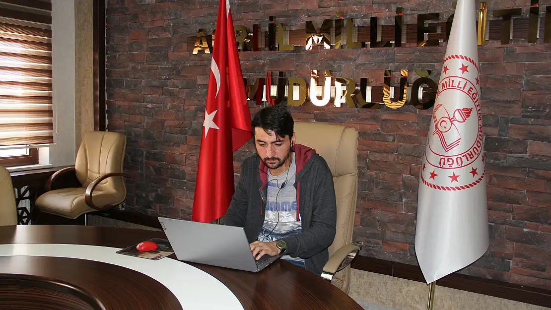 Ağrı'da 'Python Programlama Dili' eğitimi düzenlendi