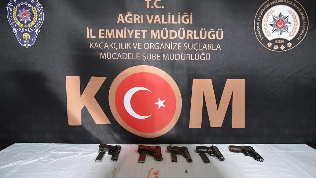 Ağrı'da 5 adet ruhsatsız silah ele geçirildi