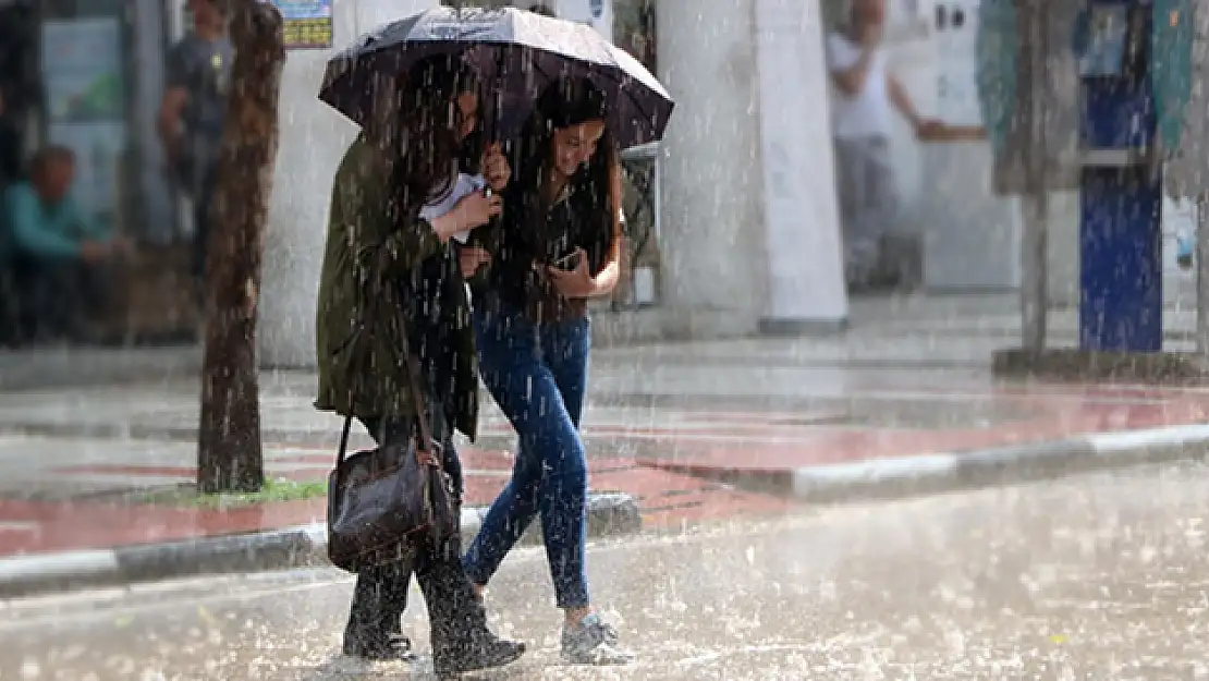 Meteoroloji'den Ağrı için sağanak yağış uyarısı