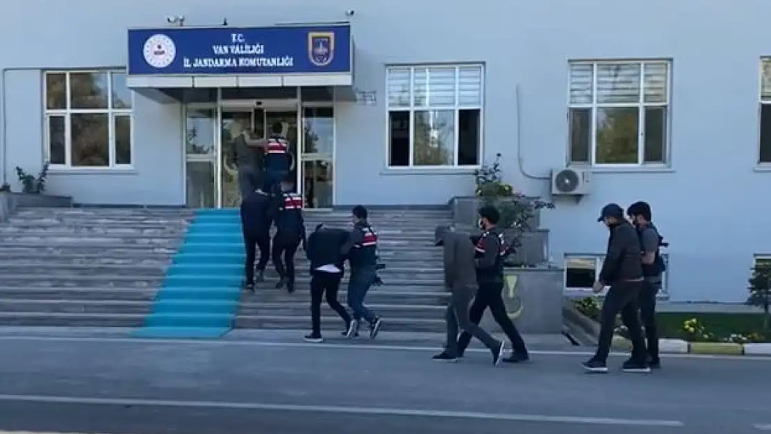 Ağrı'da dağ kadrosuna eleman temin edenlere şafak operasyonu